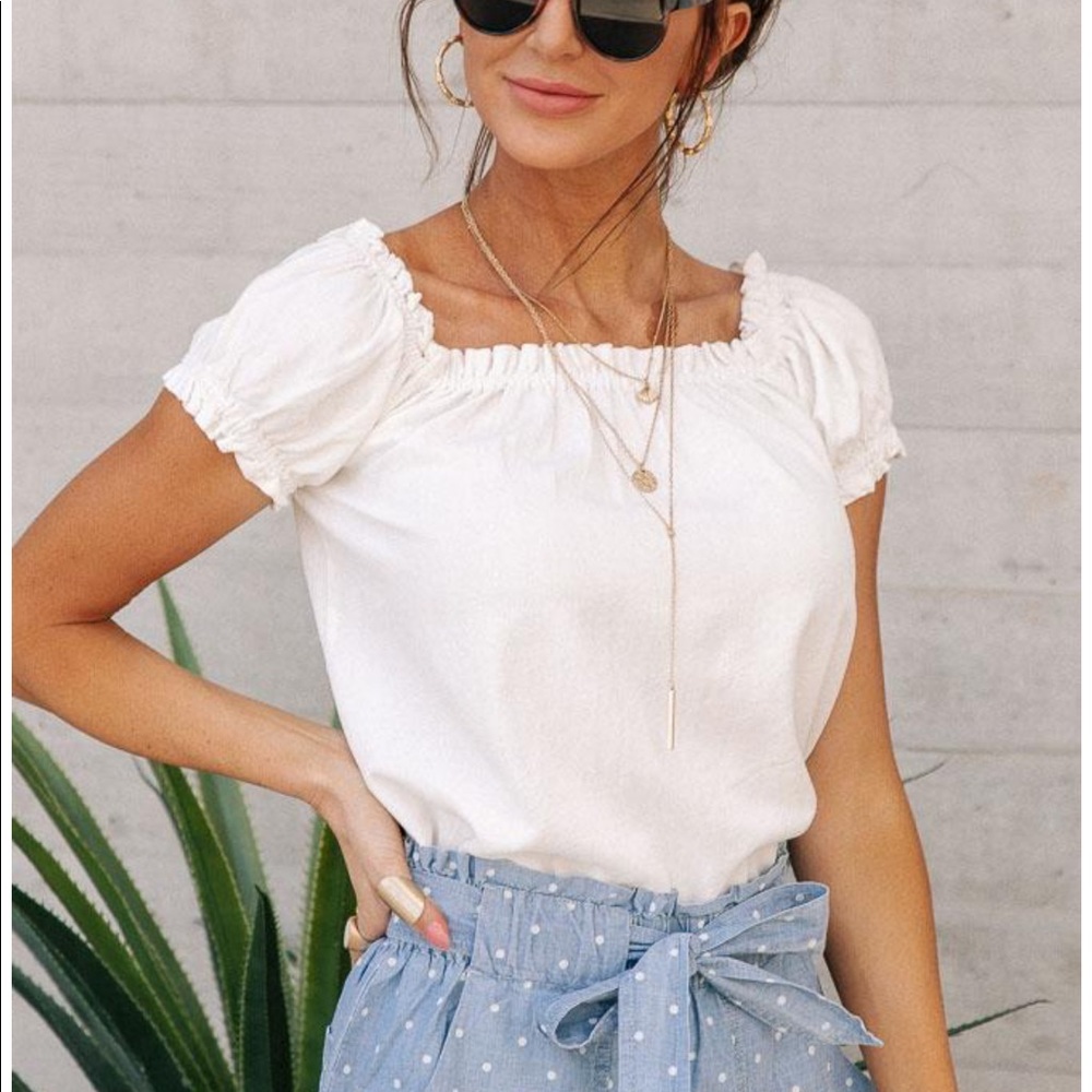 Off shoulder top in white